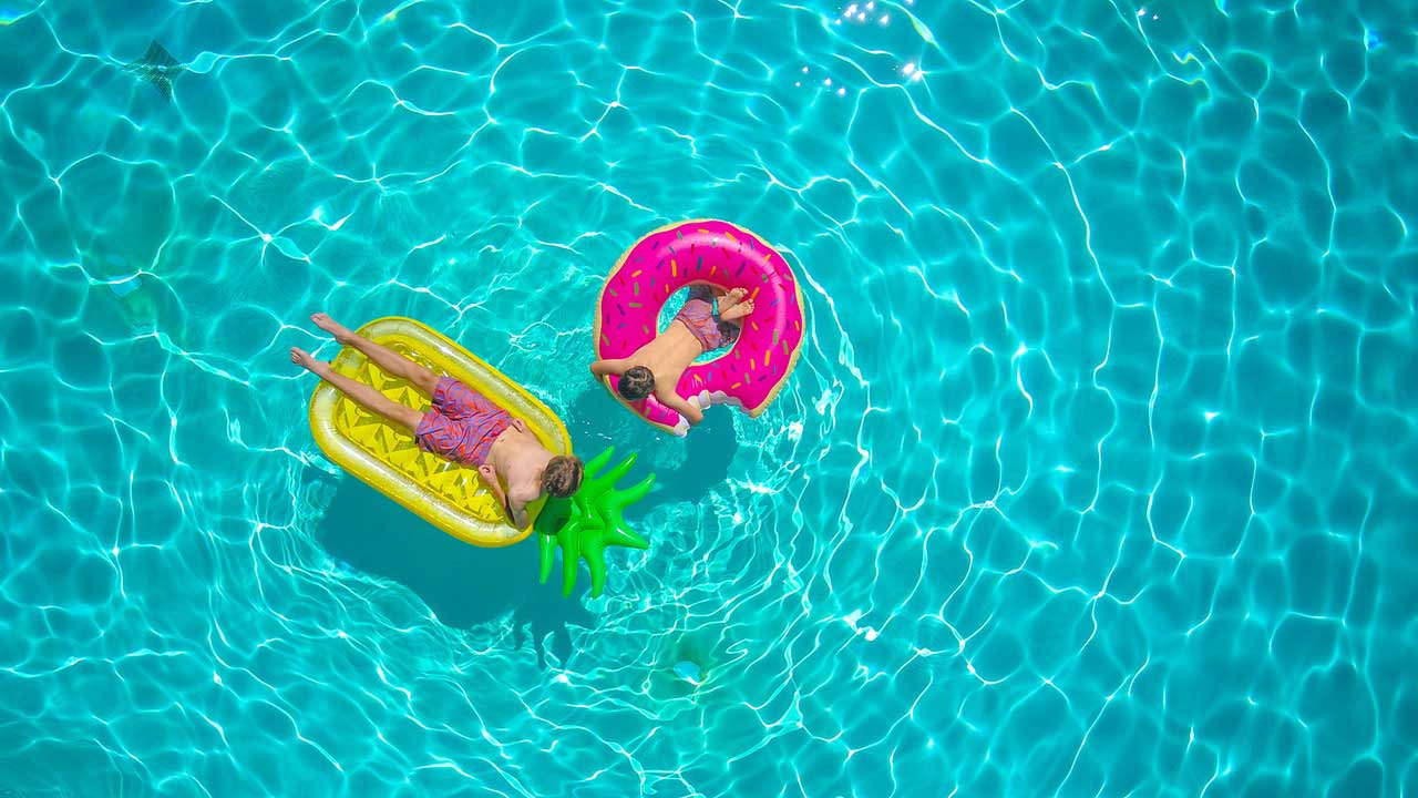 Complementos para la playa o la piscina: imprescindibles para este verano